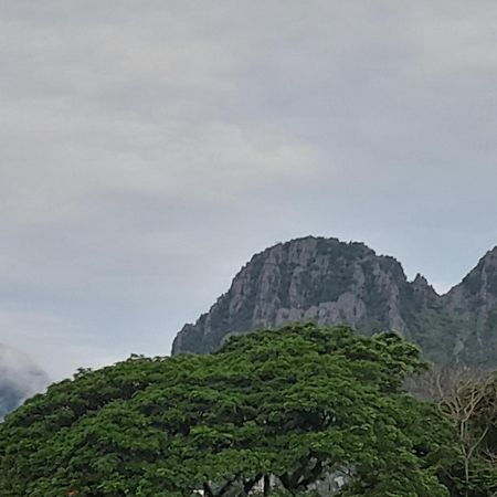 Vang Vieng Chanthala Hotel 1 Bagian luar foto