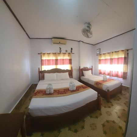 Vang Vieng Chanthala Hotel 1 Bagian luar foto