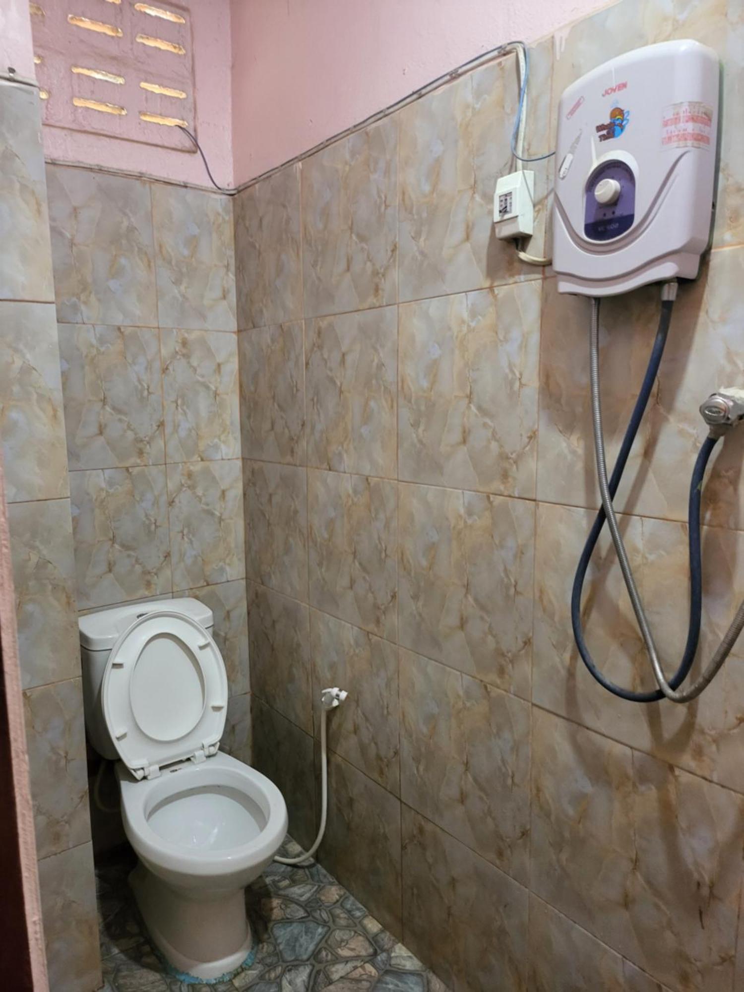 Vang Vieng Chanthala Hotel 1 Bagian luar foto